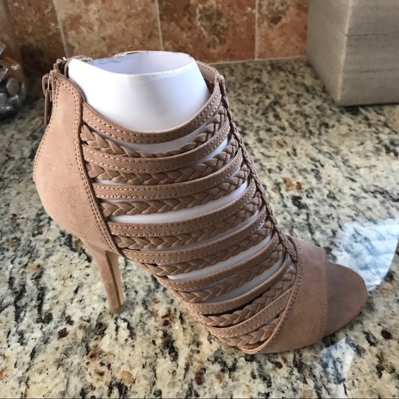 🎉 HP 🎉 Women’s Spumoni High Heels - Picture 3 of 7